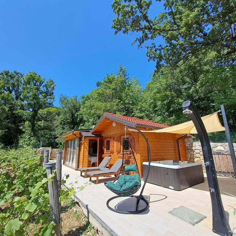 Vineyard house in Grizane, Primorje-Gorski Kotar