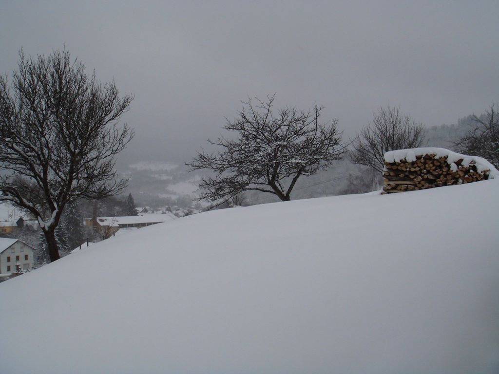 Appartement entier, Gîte au pied du Mont in Saint-Maurice-sur-Moselle, Région d'Épinal
