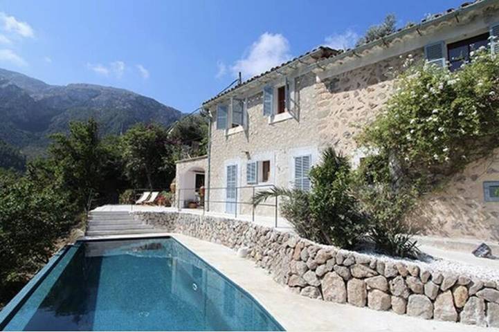 Finca für 10 Personen, mit Garten und Whirlpool in Deià