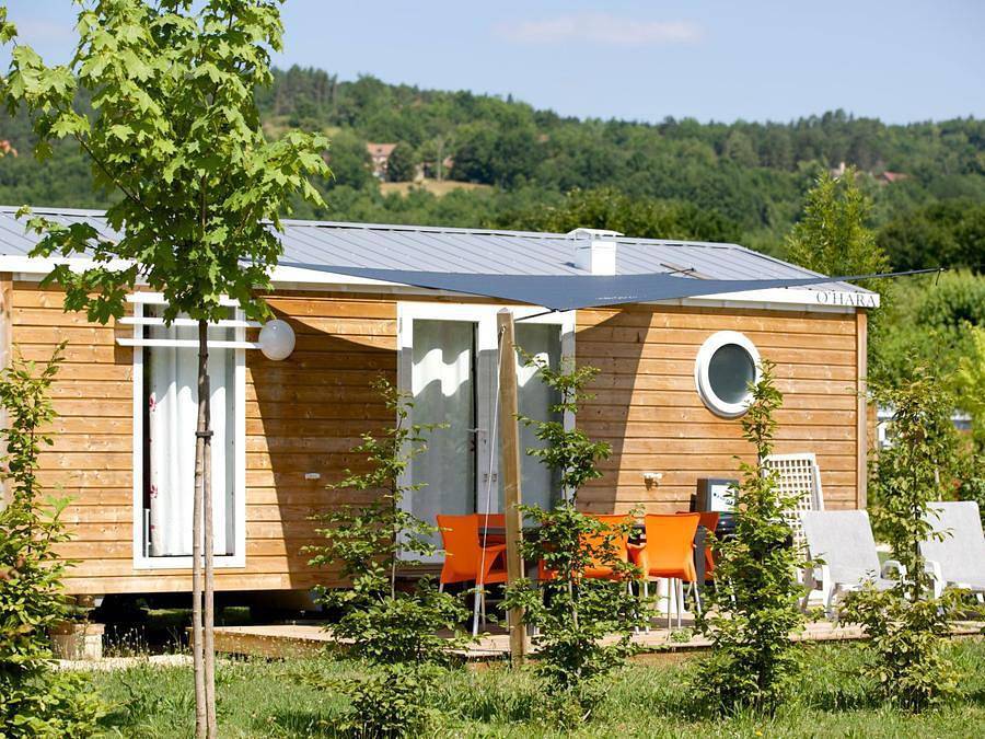 Flower camping La Dordogne Verte - Mobilhome 6 personnes - Mobil Home Privilege - 3 chambres plus climatisation in Saint-Aulaye, Périgord Vert