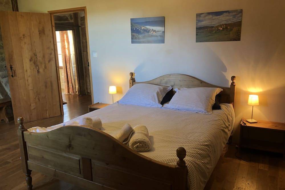 6 Schlafzimmer Haus in großem Grundstück mit Pool und Garten, Spielzimmer in Curemonte, Brive-la-Gaillarde und Umgebung