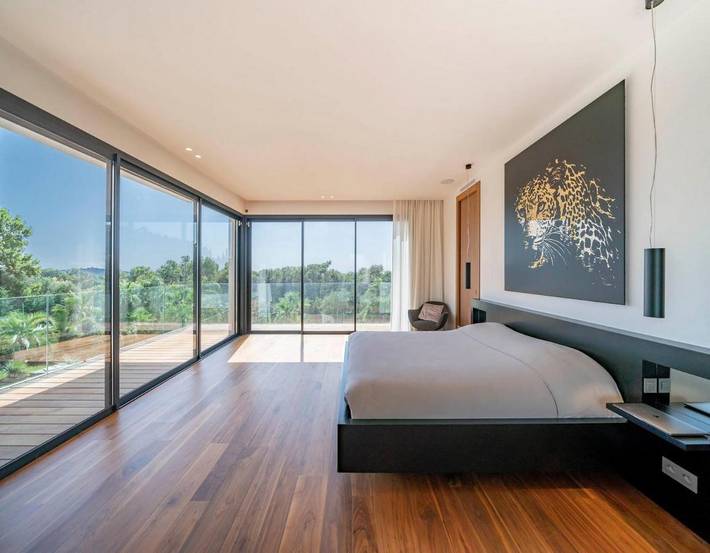 Chambre d’hôte pour 12 personnes, avec piscine et jardin