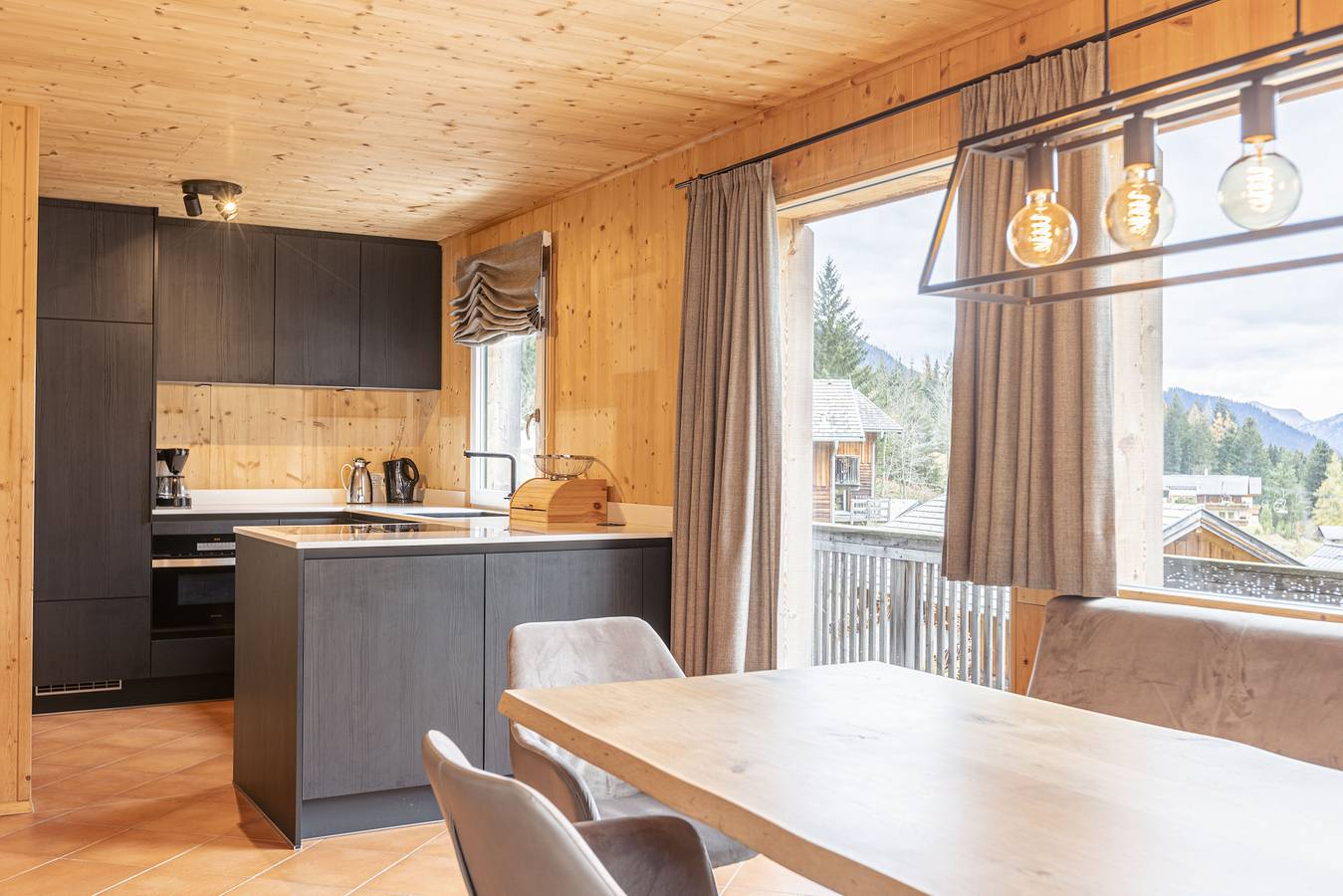 Ferienhaus für 8 Personen mit Balkon in Annaberg-Lungötz, Tennengau