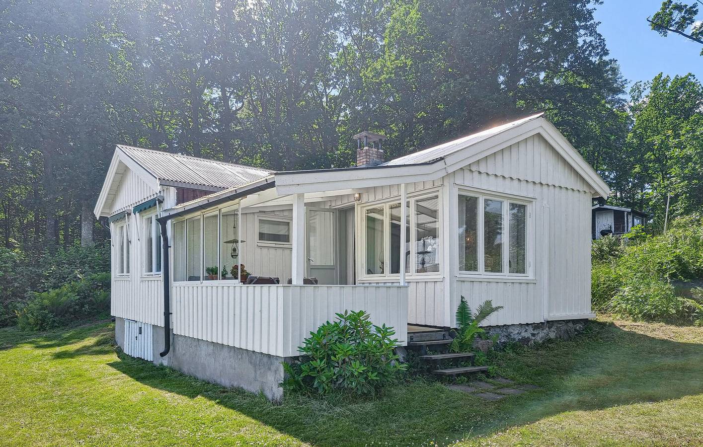 Hus för 6 Personer, med terass samt trädgård och sjöutsikt och utsikt, med husdjur