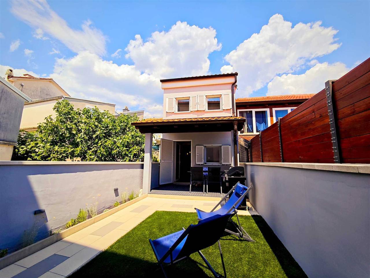 Casa vacanza a Kvarn a partire da 133€ a notte