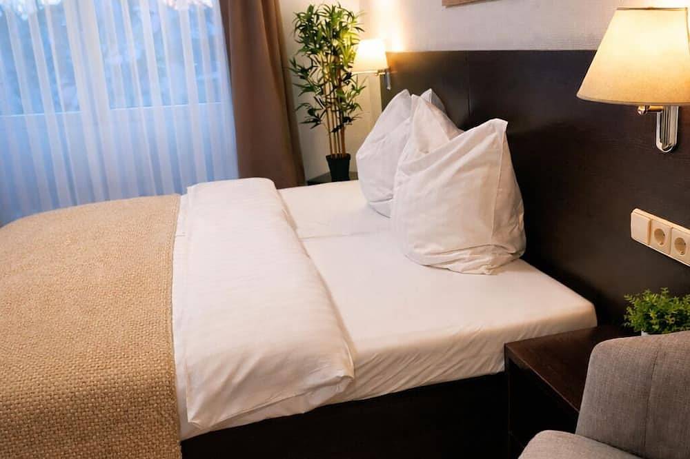 Ganze Wohnung, Modernes 2-Zimmer Apartment mit Küchenzeile in Sindelfingen, Landkreis Böblingen