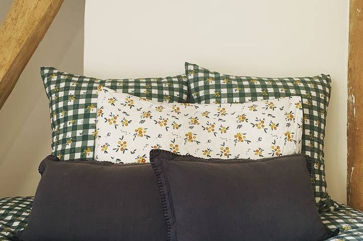 Location de vacances pour 8 personnes, avec jardin à Épaignes - 4