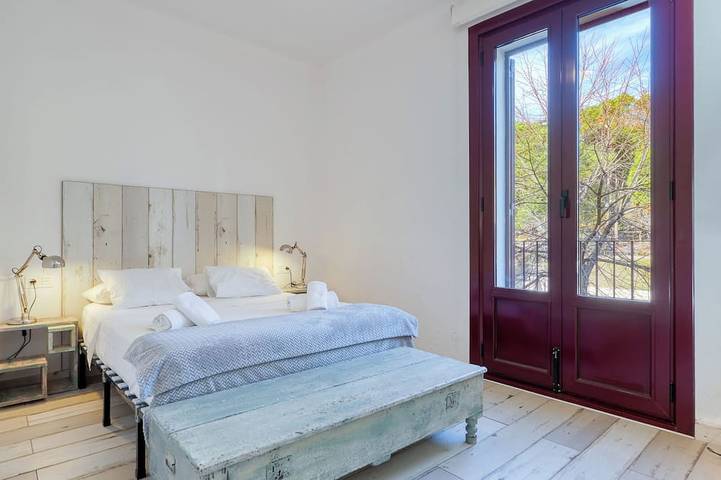 Bright & Artistic in Figueras, Haut-Ampurdan