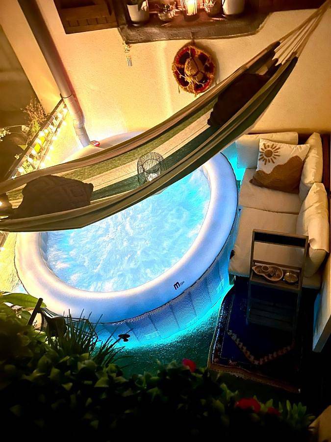 Appartement entier, Le cocon de la Chaîne des Puys & Spa Terrasse in Aubière, Parc naturel régional des Volcans d'Auvergne