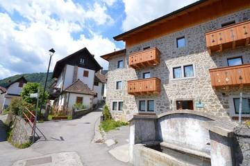 Gîte pour 4 personnes, avec terrasse à Ovaro