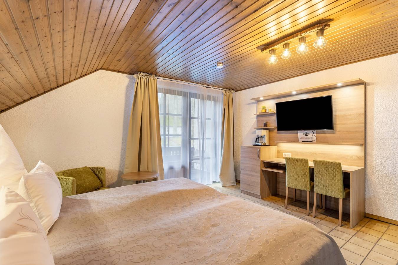 Ganze Wohnung, Ferienwohnung 'Wohnung 1' mit gemeinsamer Terrasse, Gemeinschaftsgarten und Wlan in Assinghausen, Olsberg