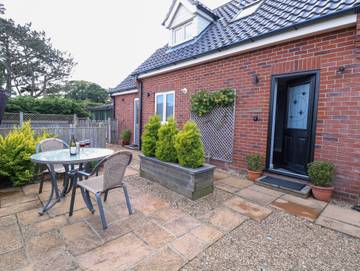 Cottage for 2 People in Knapton, Norfolk, Photo 2