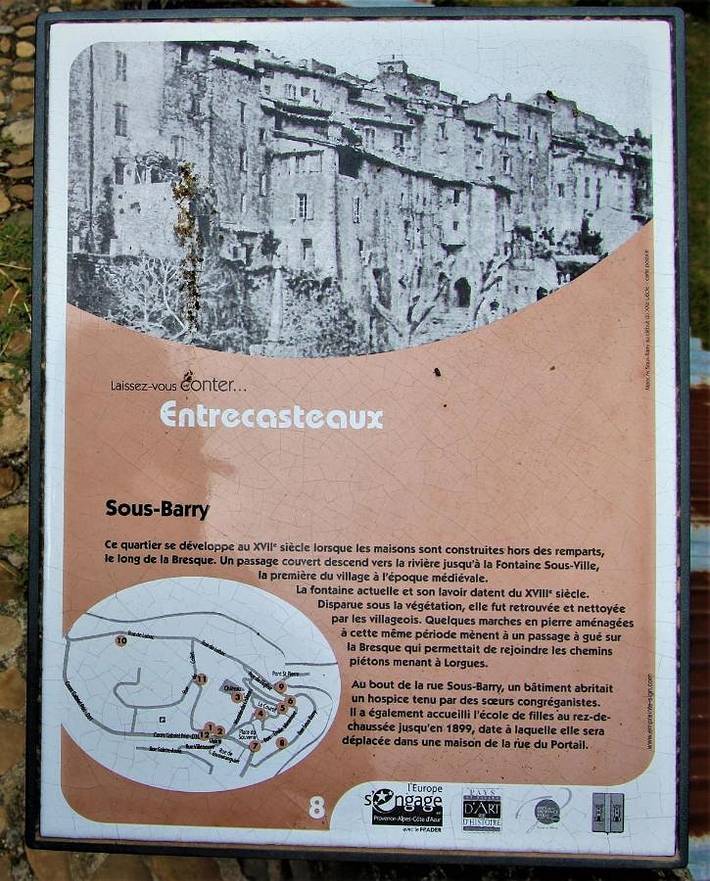 Location de vacances pour 6 personnes, avec Terrasse à Entrecasteaux - 4