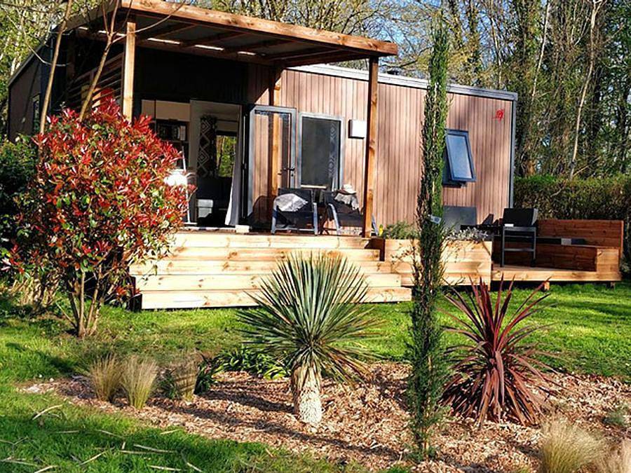 Camping Brantôme Peyrelevade - Mobilheim 4 personen - Premium (2019)-2 Schlafzimmer-großes Wohnzimmer Tv, Esszimmer,Küche-große Terrasse-free Wifi in Brantôme en Périgord, Périgord Vert