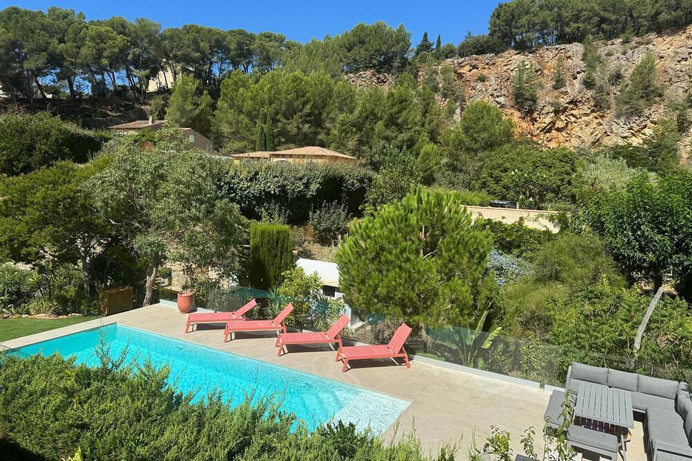 Villa pour 8 Personnes dans Carqueiranne, Région de Toulon