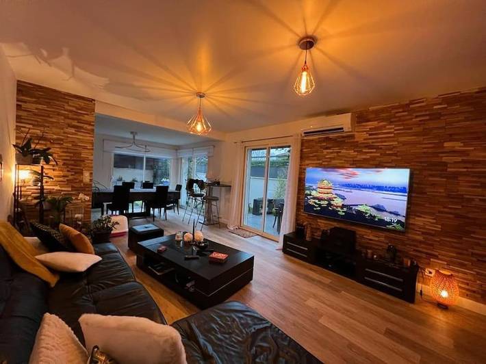 Location de vacances pour 4 personnes, avec jardin à Redessan - 2