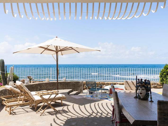 Villa per 8 persone, con Balcone e Idromassaggio nonché Terrazza a Santa Marinella