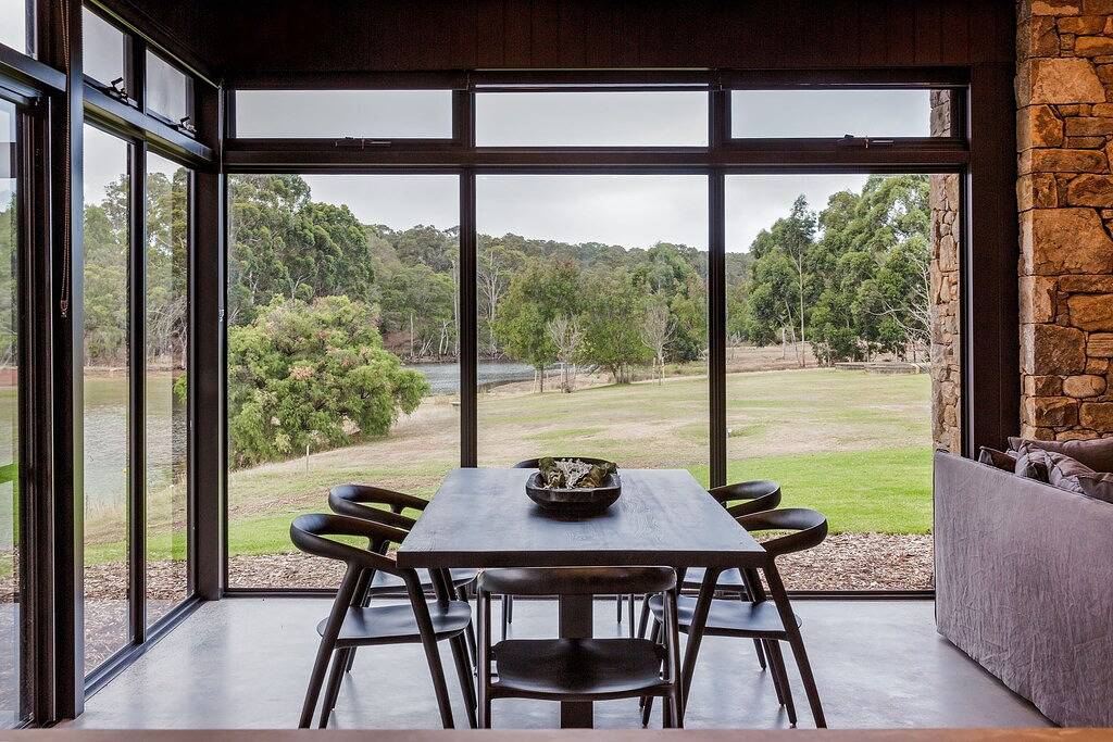 Artisan Koorabin Lakeside Luxe Retreat next to Spa in Yallingup, Western Australia