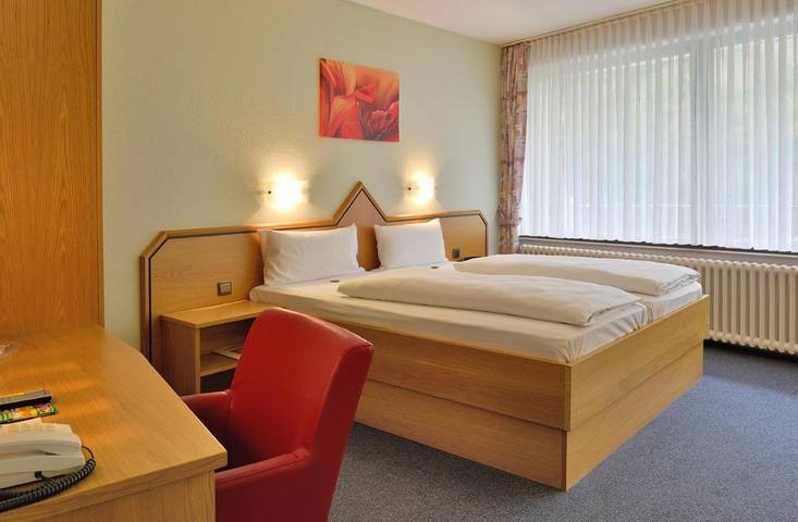 Hotel für 2 Personen, mit Garten und Ausblick, mit Haustier in Altenahr - 2