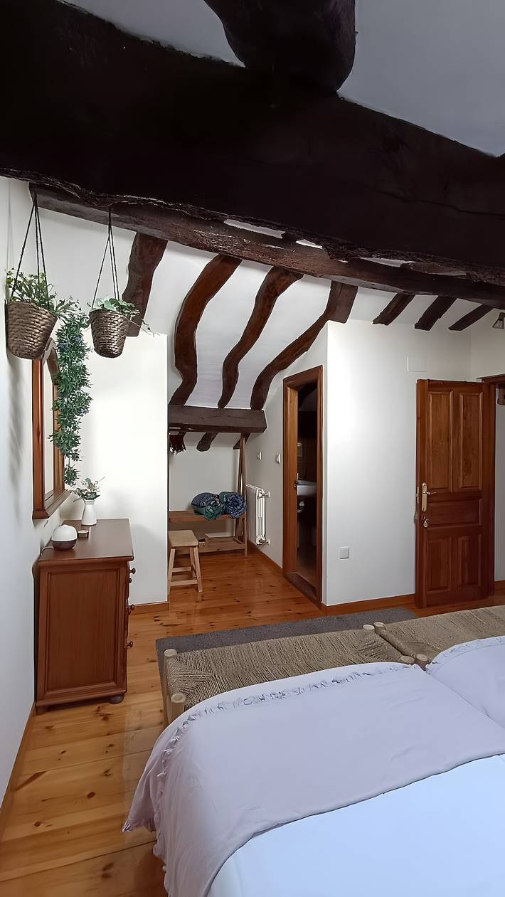 Alojamiento y desayuno para 2 personas, con jardín, Se admiten mascotas en Carreño - 2