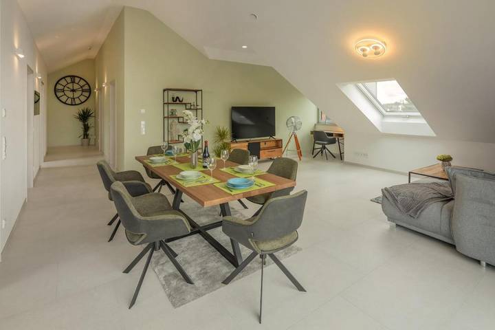 Ferienwohnung für 8 Personen, mit Garten