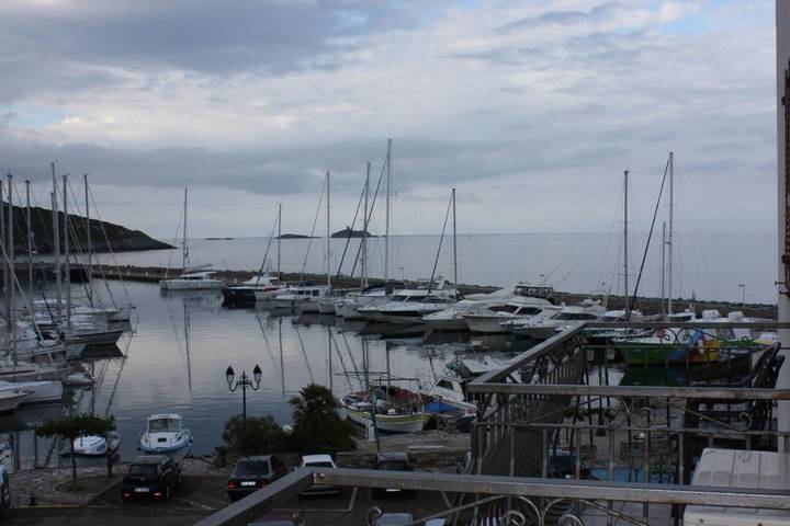 Hôtel pour 2 personnes, avec terrasse et vue dans Macinaggio - 4