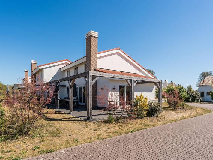 Villa for 12 people, with Terrace and Yard in South Holland