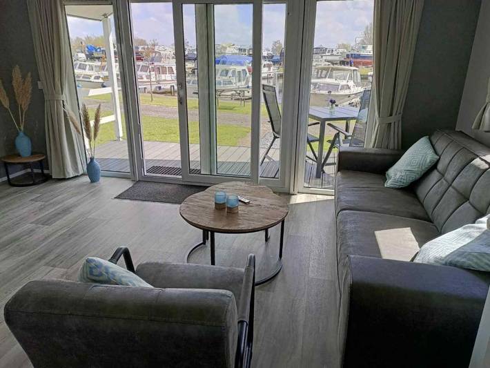 Chalet für 2 Personen, mit Terrasse und Garten in Friesland - 3