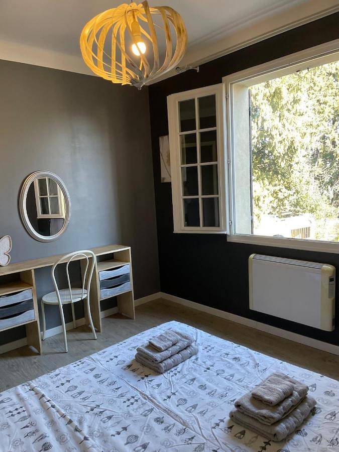 Location de vacances pour 8 personnes, avec jardin et piscine à Bédarrides - 3