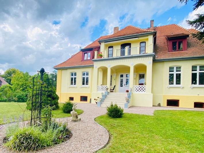 Ferienwohnung für 2 Personen, mit Garten und Seeblick in der Feldberger Seenlandschaft