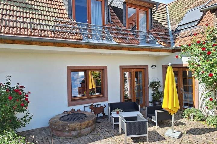 Ferienwohnung für 4 Personen, mit Garten