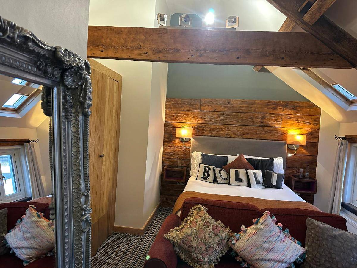 Deluxe Double Room with Sea View in Whitby, North York Moors National Park