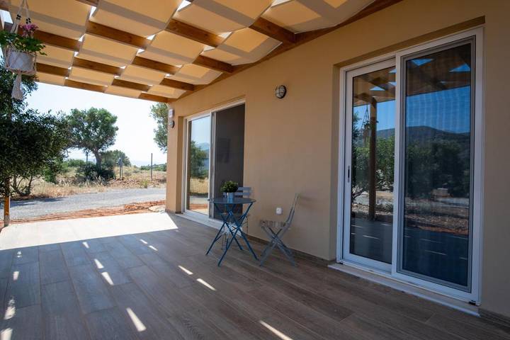 Ferienwohnung für 10 Personen, mit Pool und Whirlpool sowie Garten