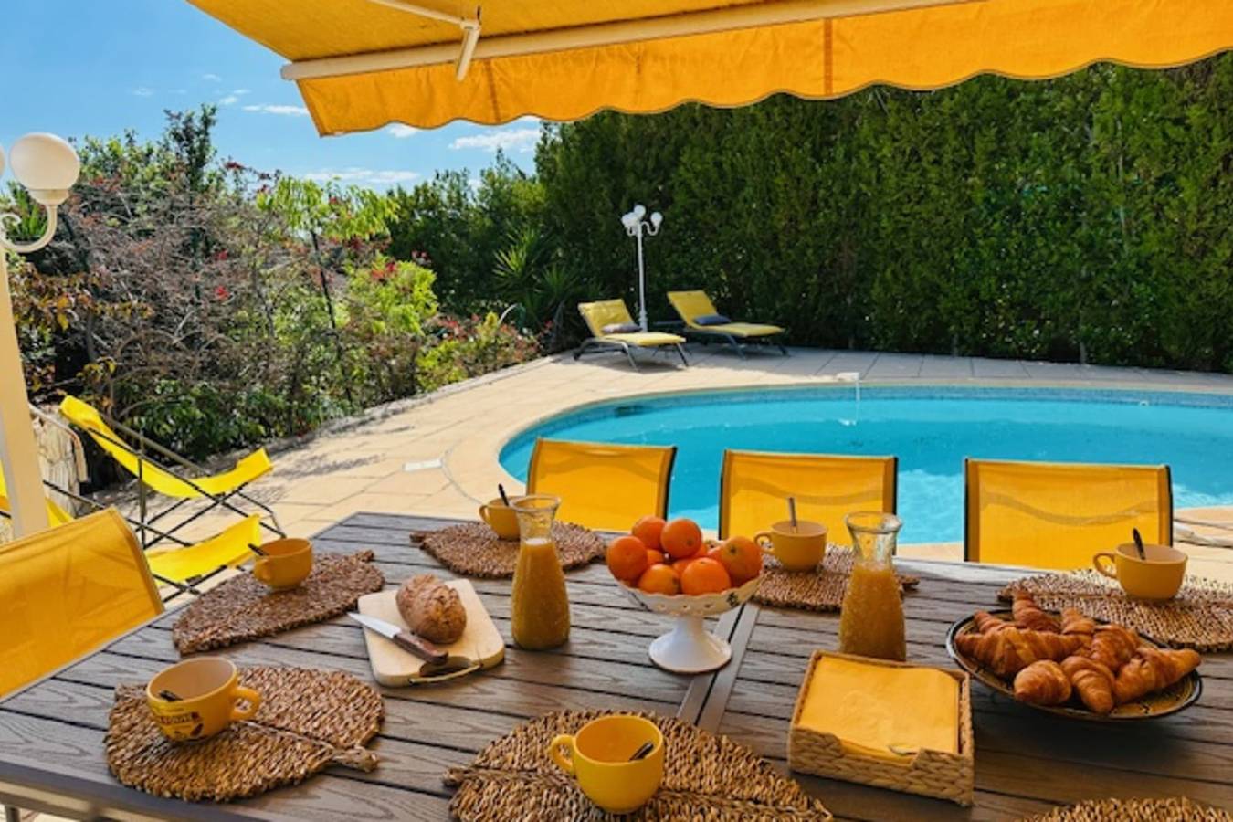 Vakantiehuis voor 9 personen met terras in Ollioules, Toulon regio