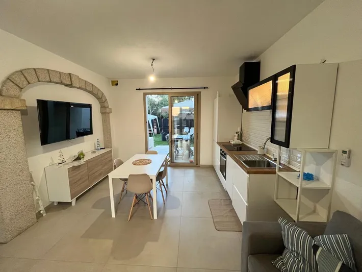 Casa vacanza per 5 persone, con giardino e panorama, con animali domestici - 1