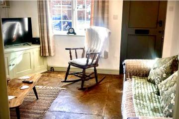 Cottage for 4 People in Heart of England, Midlands, Photo 3