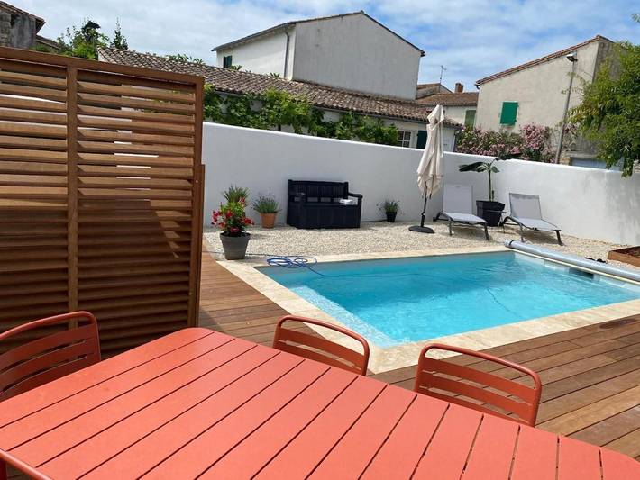 Maison de vacances pour 6 personnes, avec Terrasse ainsi que Jardin et Piscine