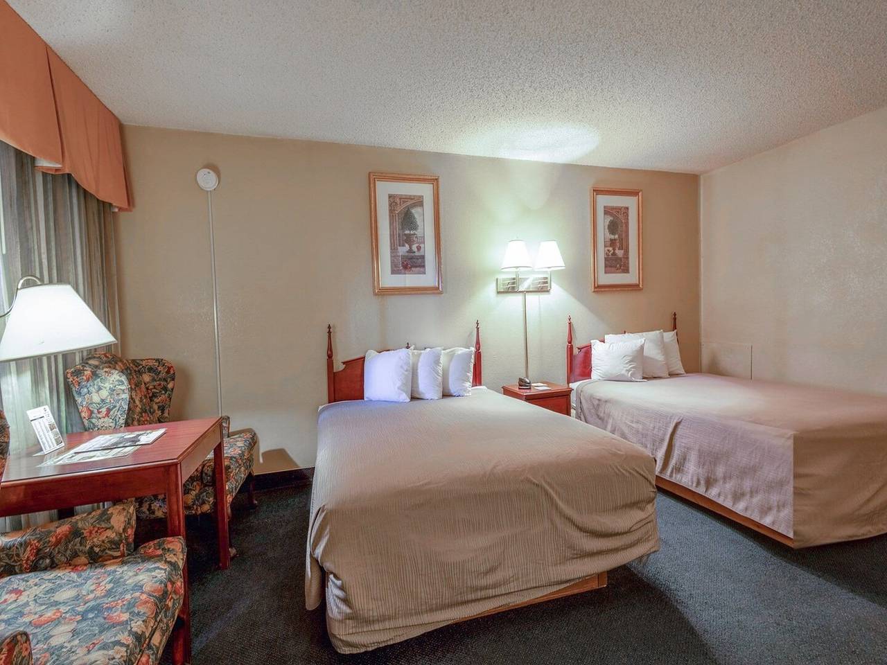 Apartamento entero, 2 camas tamaño queen | Para fumadores in Gallup (desambiguación), Condado de McKinley