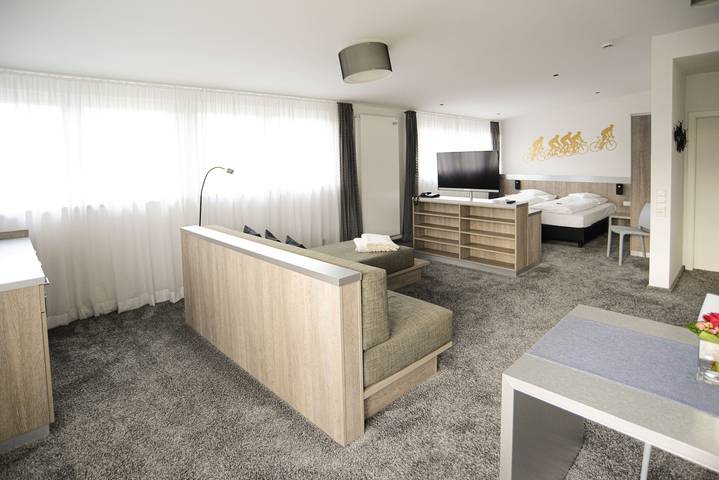 Hotel für 2 Personen, mit Garten und Sauna in Müllheim - 4