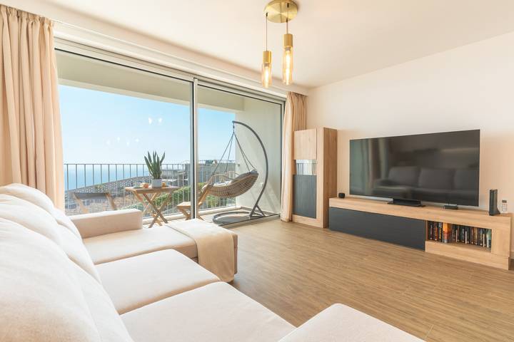 Ganze Wohnung, Azure Oasis Madeira in Câmara de Lobos, Madeira
