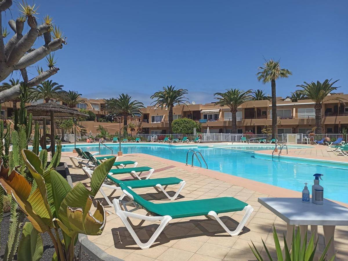 Entire apartment, Alicebungalowpoolview-Summer in Corralejo, La Oliva