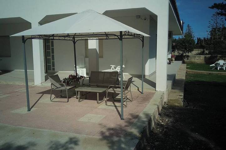 Appartamento vacanze per 6 persone, con piscina e giardino - 1