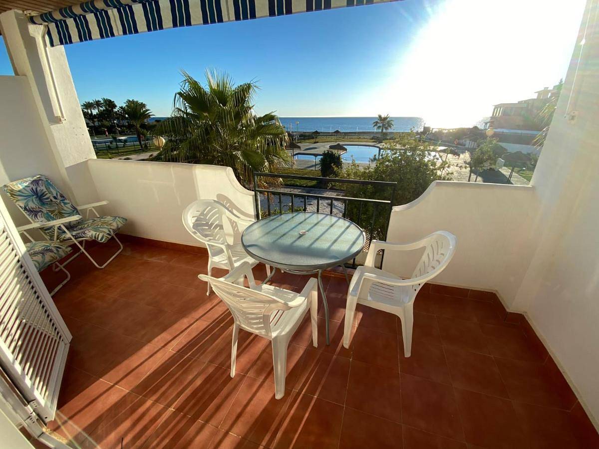 Apartamento entero, One-Bedroom Apartment in Playas de Vera, Vera