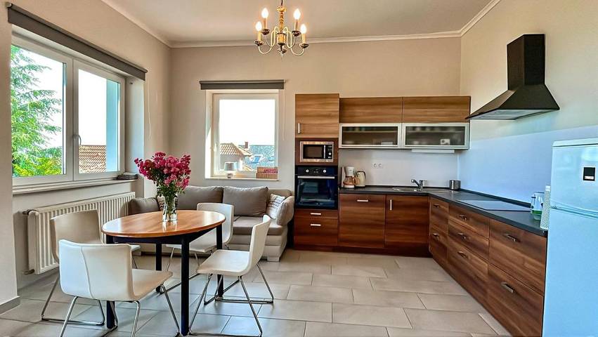 Ferienhaus für 4 Personen, mit Balkon und Terrasse sowie Garten und Seeblick in Balatonalmadi - 4