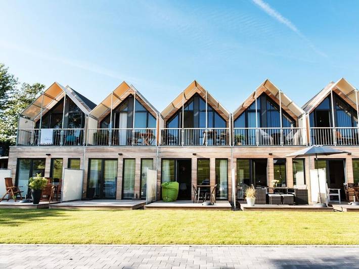 Ferienwohnung in Büsum mit Schwimmbecken in Hundestrand Büsum, Büsum