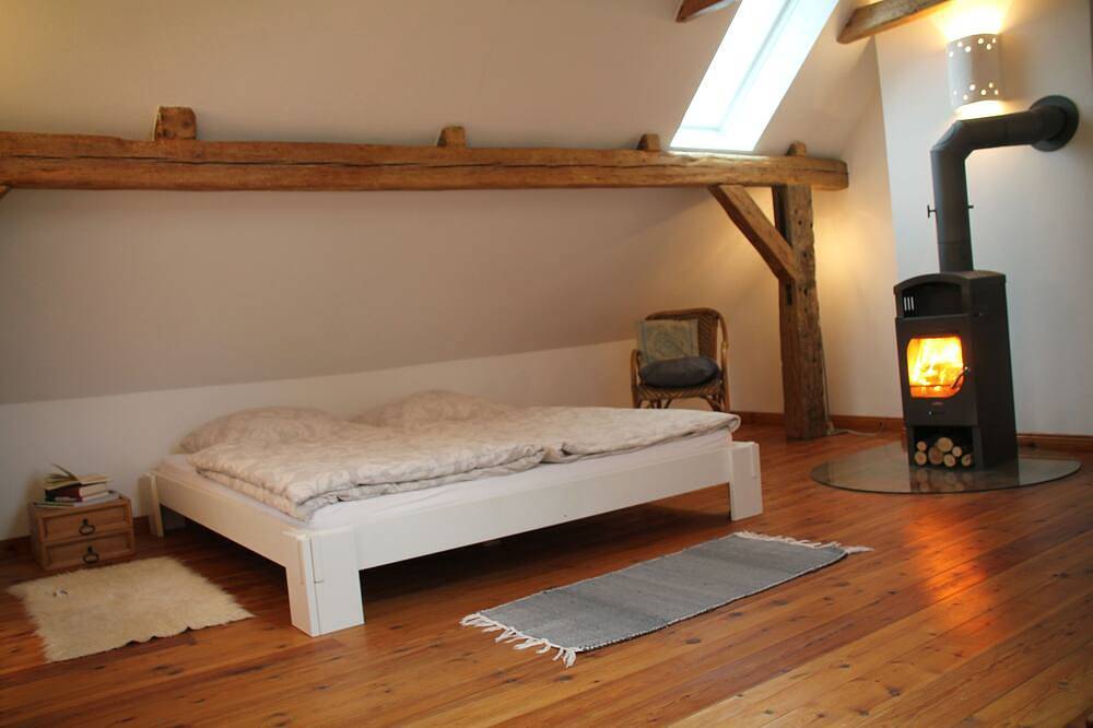 Uckermärkisches altes Bauernhaus mit großem wilden Garten in Vietmannsdorf, Templin