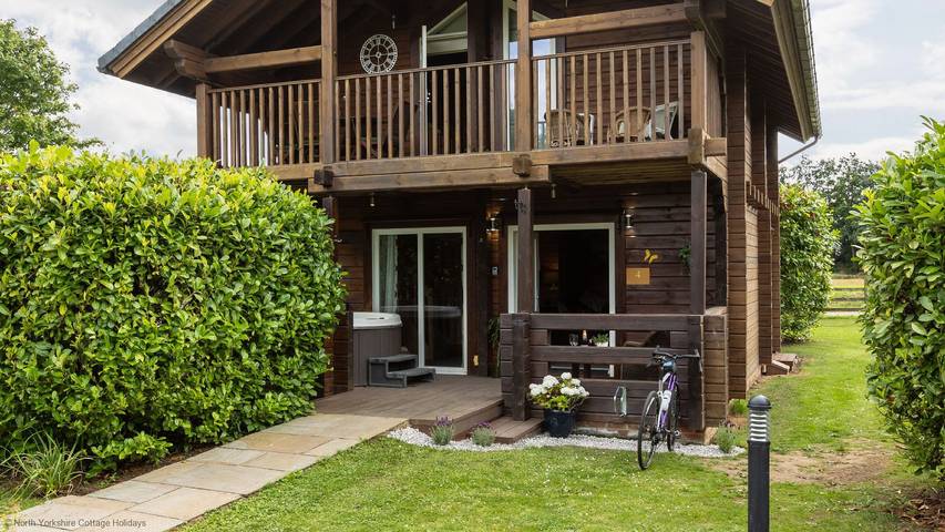 Holiday rental for 4 people, with Balcony/Terrace and Hot tub in North Yorkshire