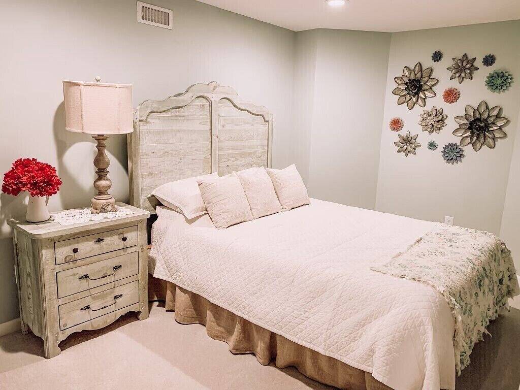 Ganze Wohnung, [Optional Hot Tub] Farmhouse style apartment - newly renovated in Union County (NC)