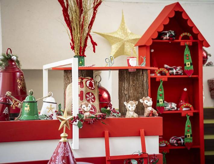 Hôtel pour 6 personnes, avec piscine et jardin à Magny-le-Hongre - 2
