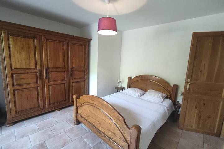 Appartement entier, Maison St Martin du Var Alpes Maritimes, 6 personnes, climatisé, piscine in Saint-Martin-du-Var, Côte méditerranéenne (France)